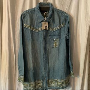 NWT Ser.O.Ya snap front denim shirt